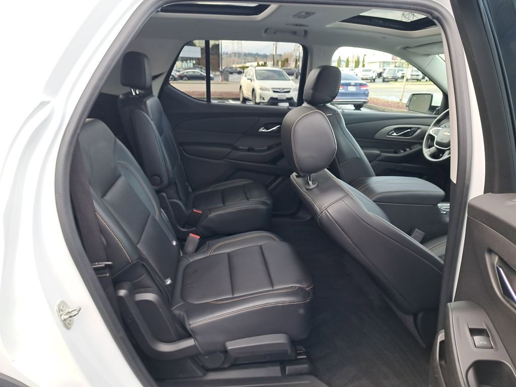 Used 2019 Chevrolet Traverse LT w/ LT Premium Package image 17