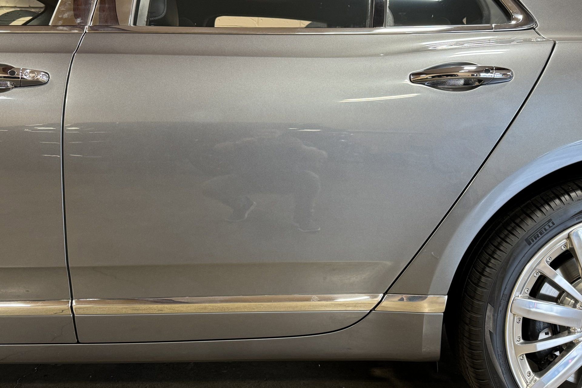 Used 2013 Bentley Mulsanne image 23