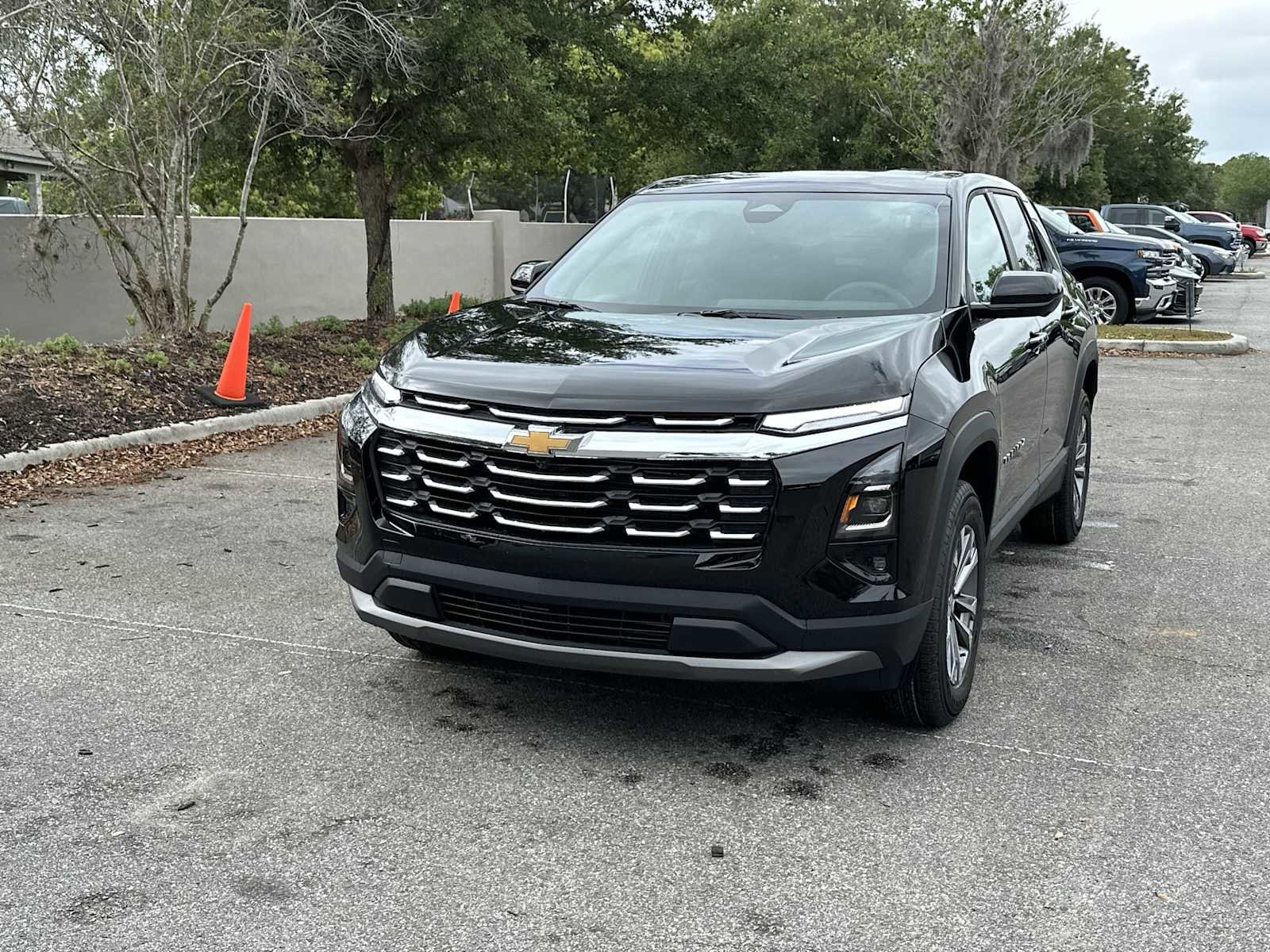 New 2026 Chevrolet Equinox LT w/ Convenience Package II image 1
