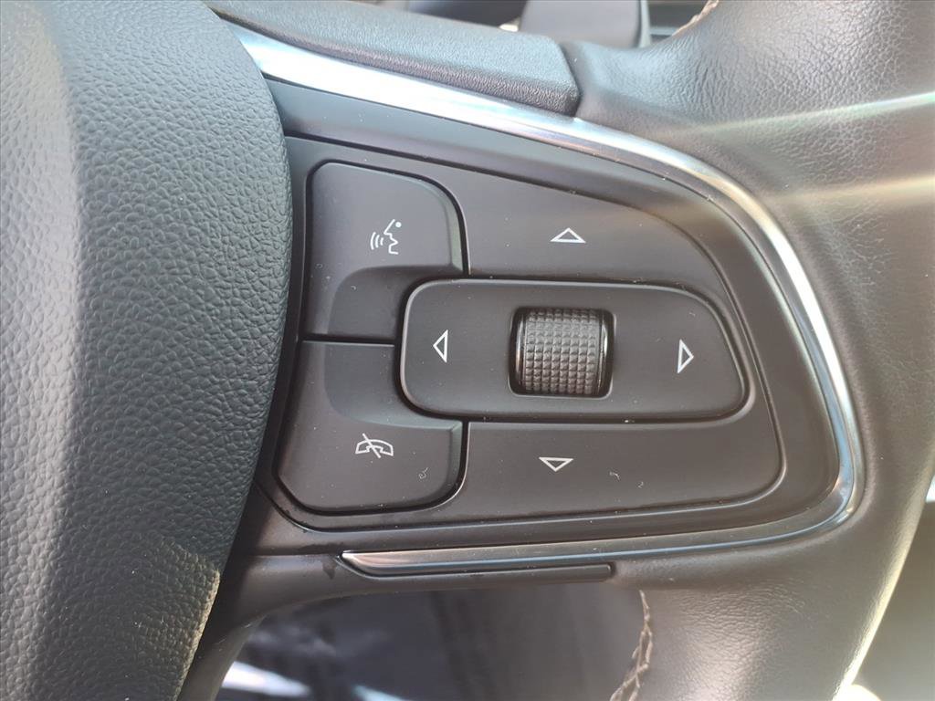 Used 2023 Buick Envision Essence w/ Sport Touring Package image 22