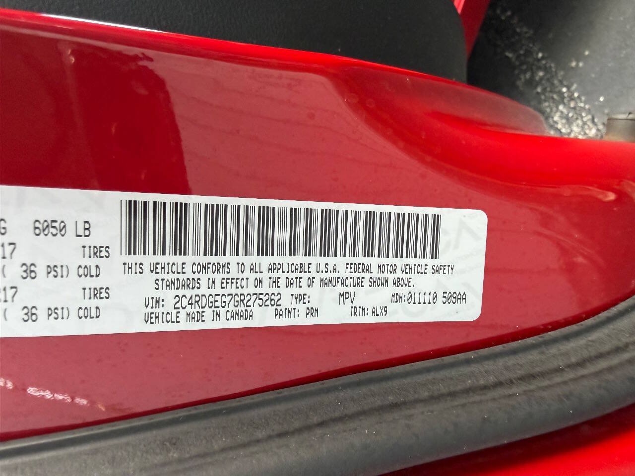 Used 2016 Dodge Grand Caravan R/T FWD image 16