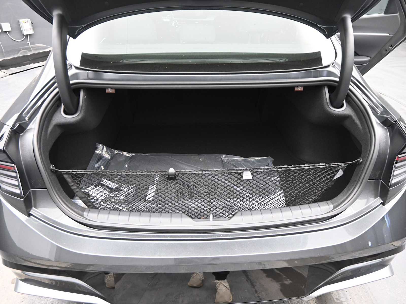 New 2026 Hyundai Sonata SEL FWD image 12