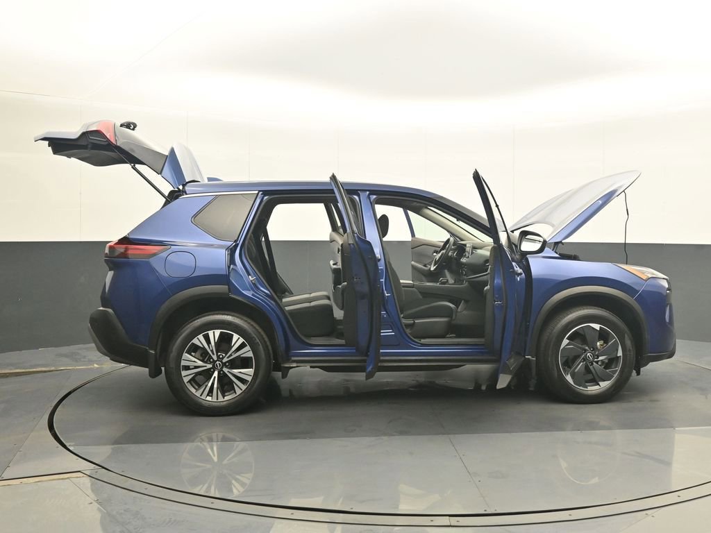 Used 2023 Nissan Rogue SV image 36