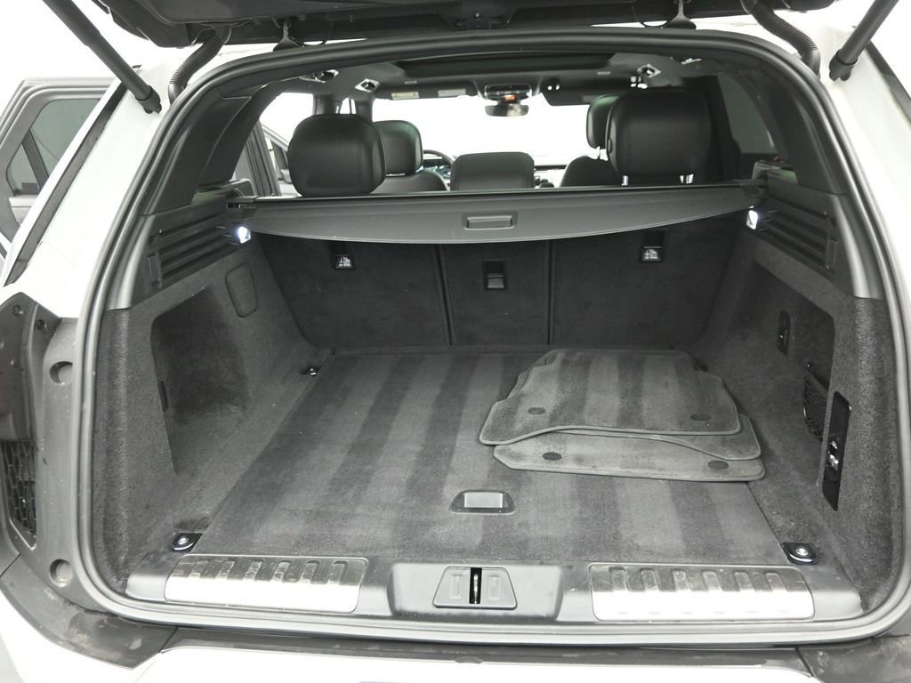 Used 2024 Land Rover Range Rover Sport Dynamic SE image 22