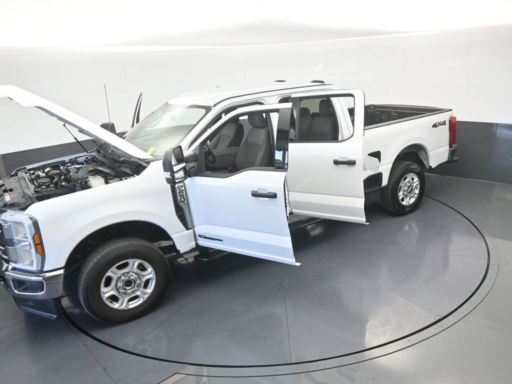 Used 2025 Ford F250 XLT image 68
