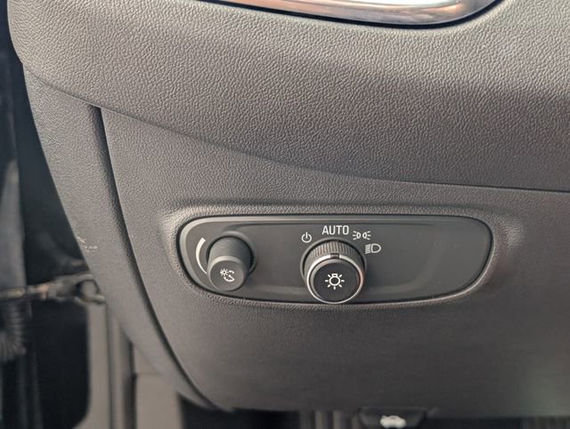 Certified 2024 Chevrolet Equinox LS w/ Midnight Edition image 25