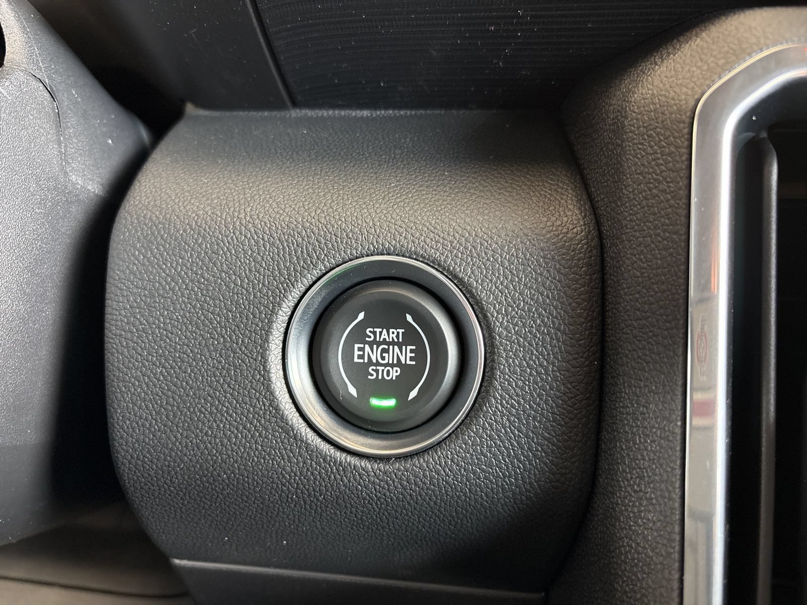New 2026 GMC Acadia Elevation w/ Black Edition FWD image 28