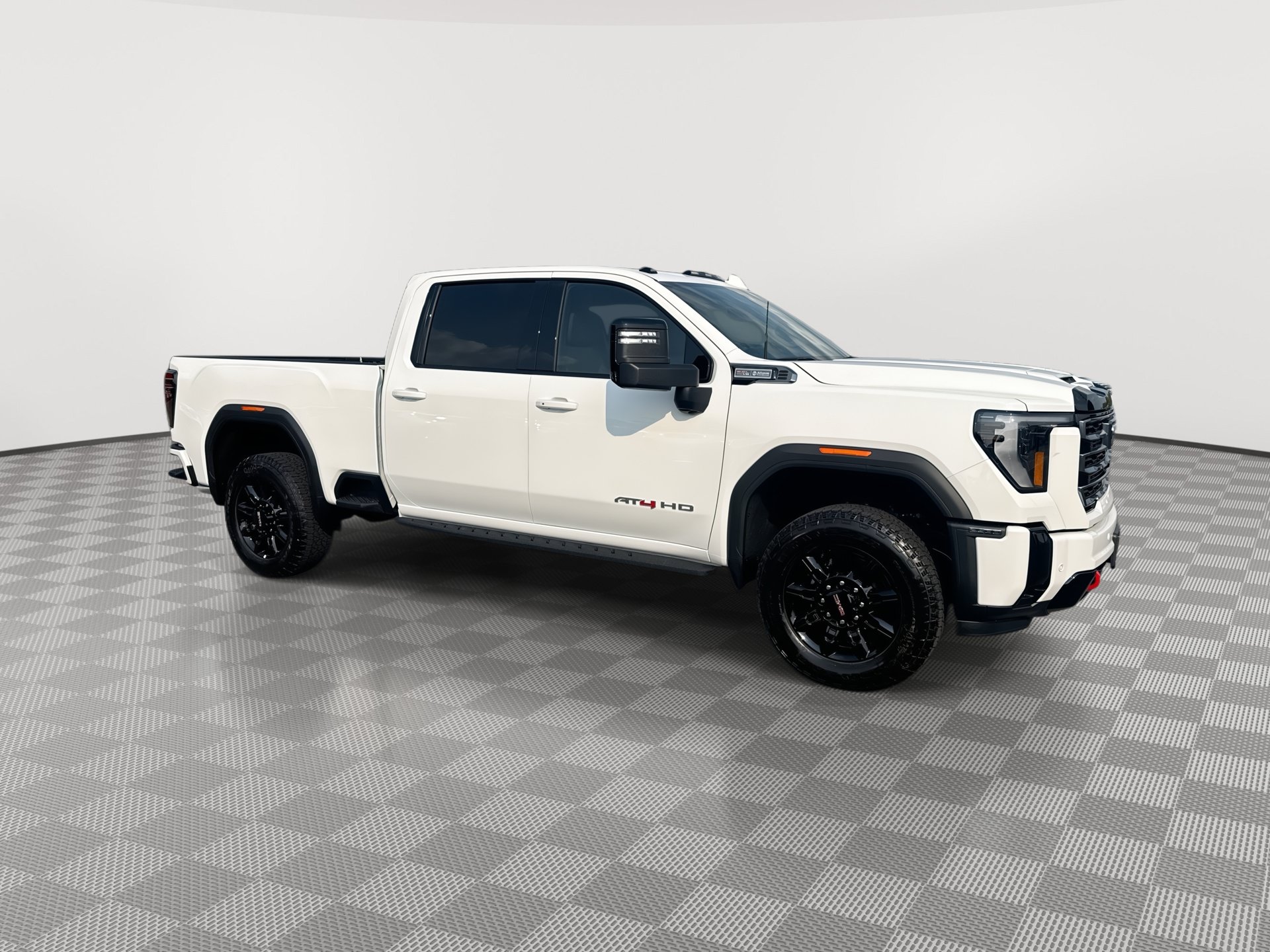New 2026 GMC Sierra 2500 AT4 w/ AT4 Premium Plus Package AWD/4WD image 2