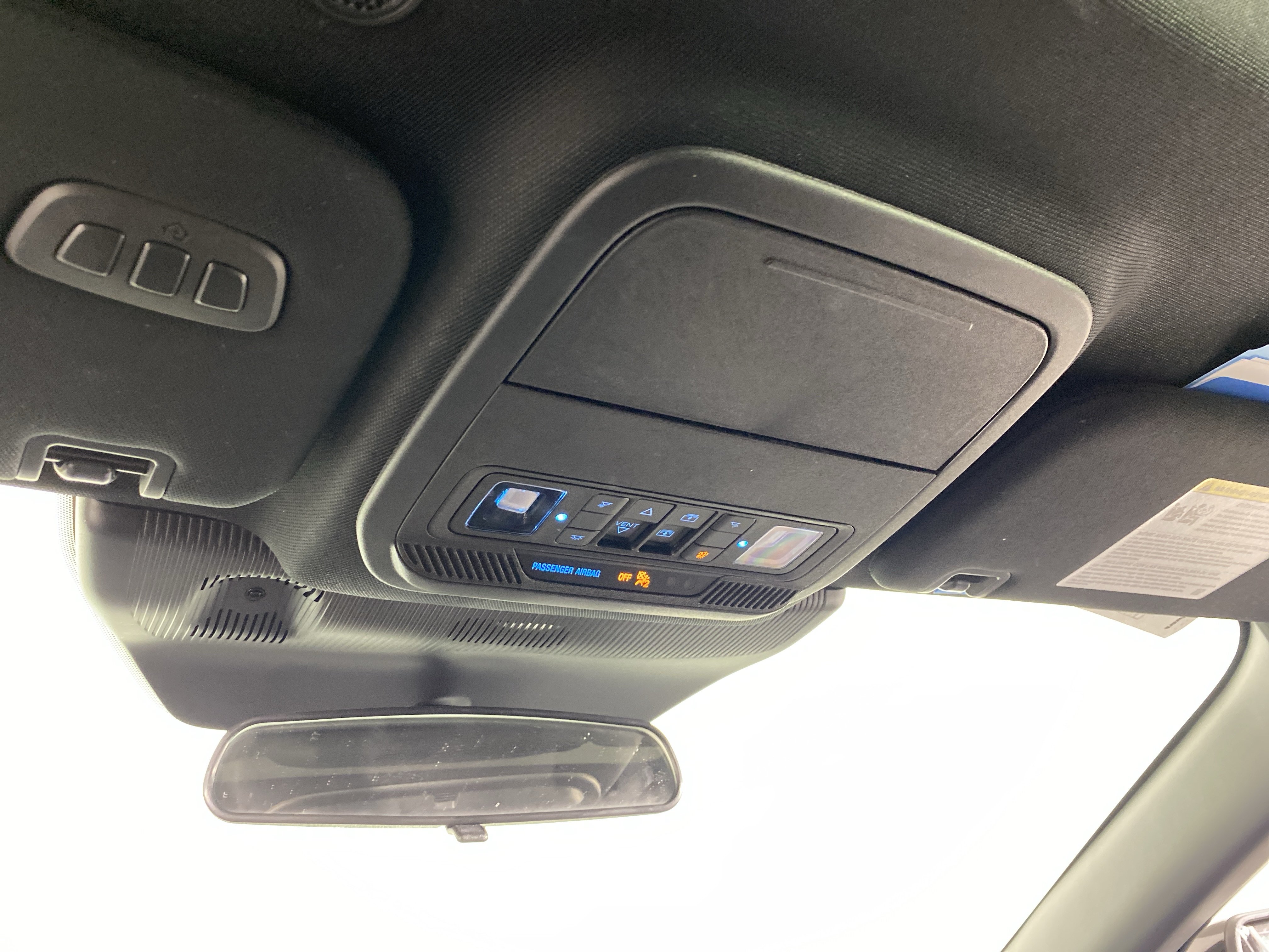 Used 2025 Ford Explorer ST-Line AWD/4WD image 27