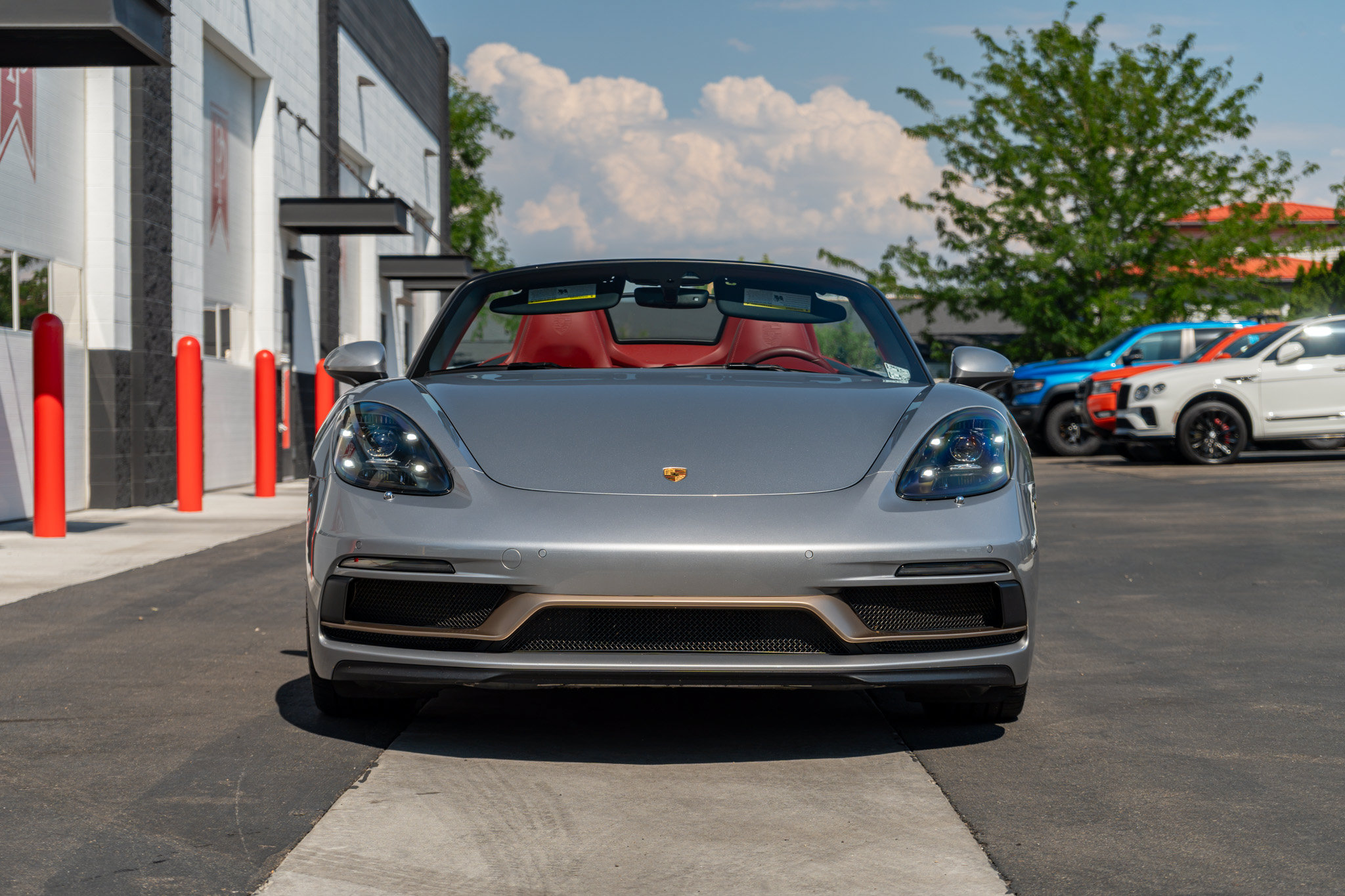 Used 2021 Porsche 718 Boxster RWD image 16