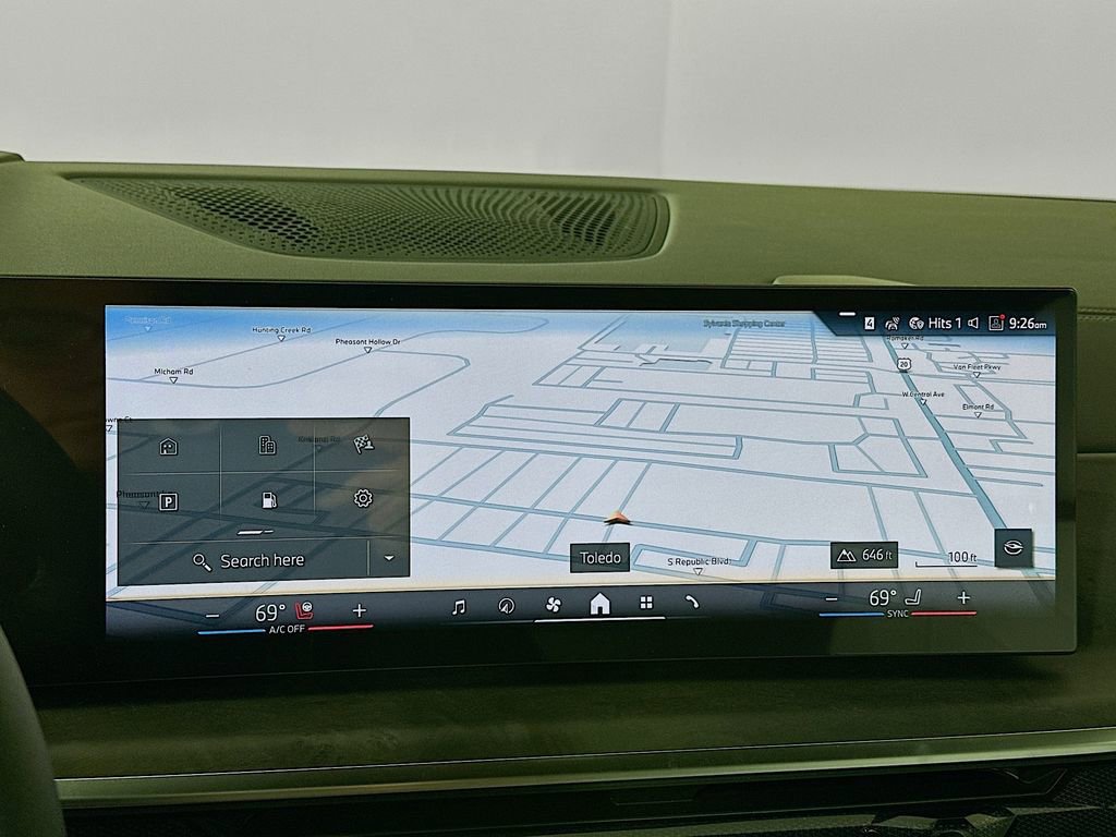 New 2026 BMW X5 xDrive50e w/ Premium Package image 17