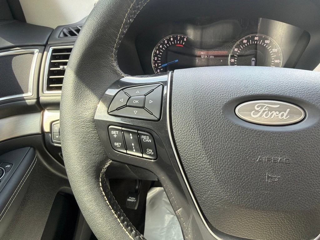 Used 2017 Ford Explorer Platinum AWD/4WD image 15
