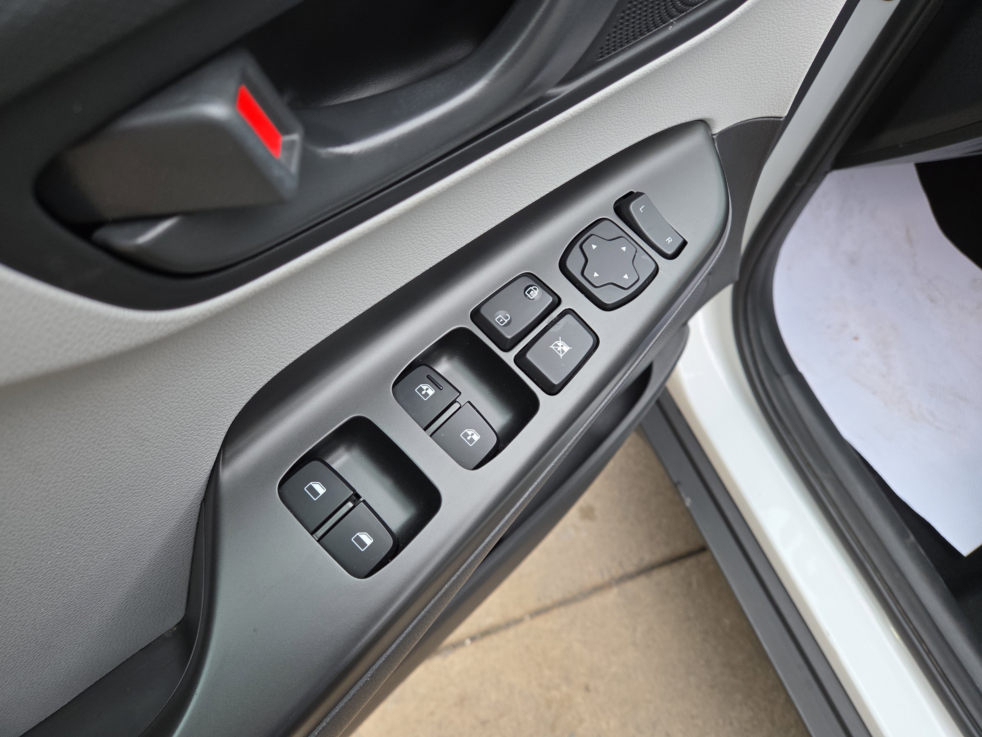 Certified 2023 Hyundai Kona SEL image 16