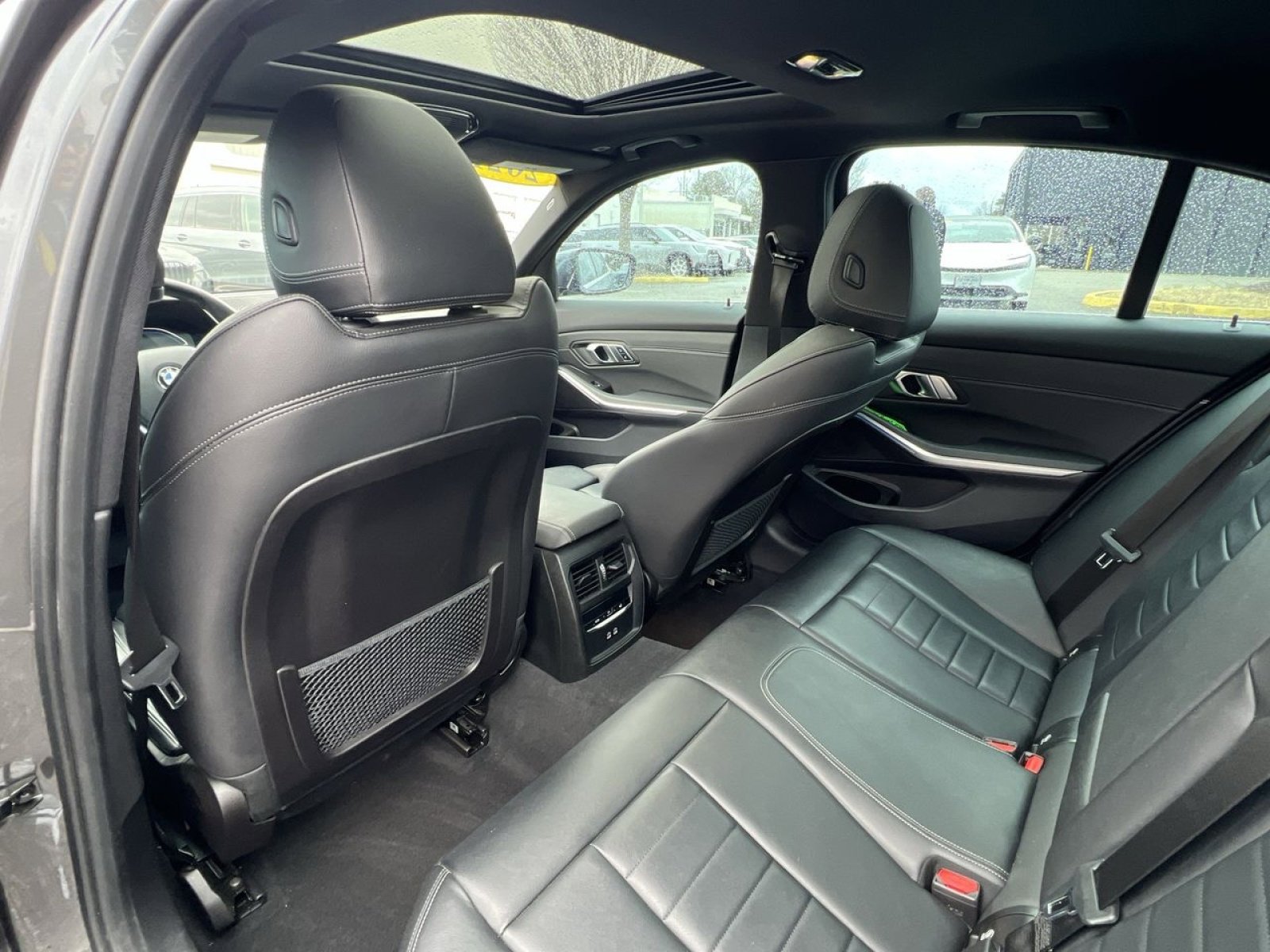 Used 2021 BMW 330e xDrive w/ Executive Package image 27