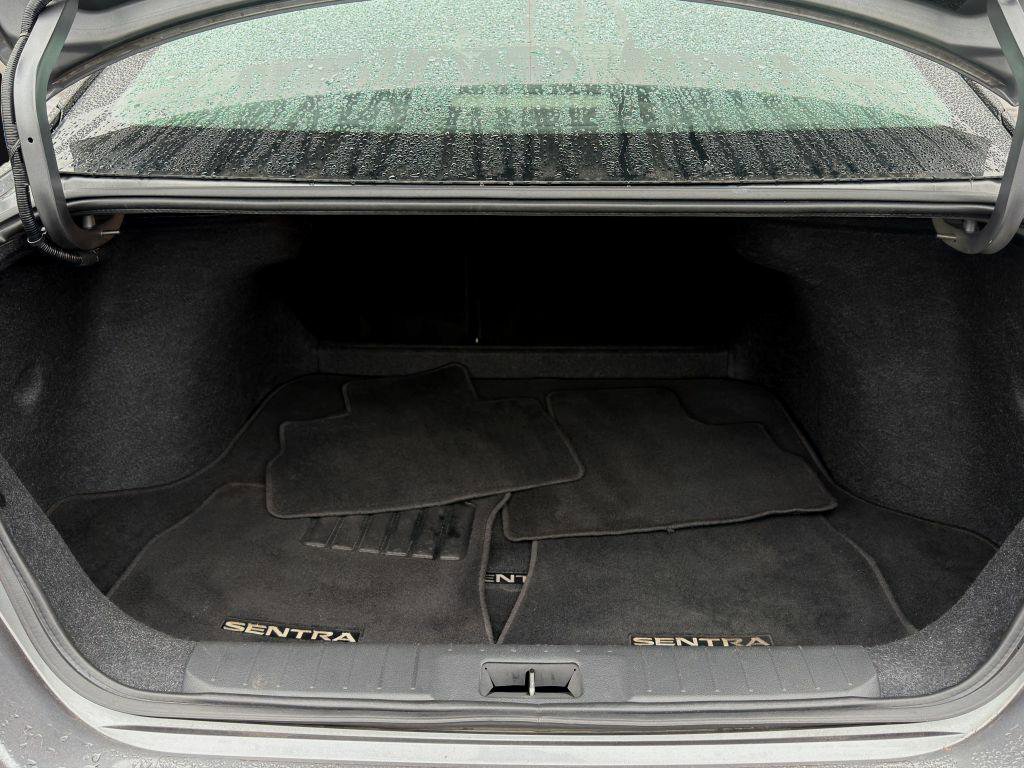 Used 2022 Nissan Sentra SR image 22