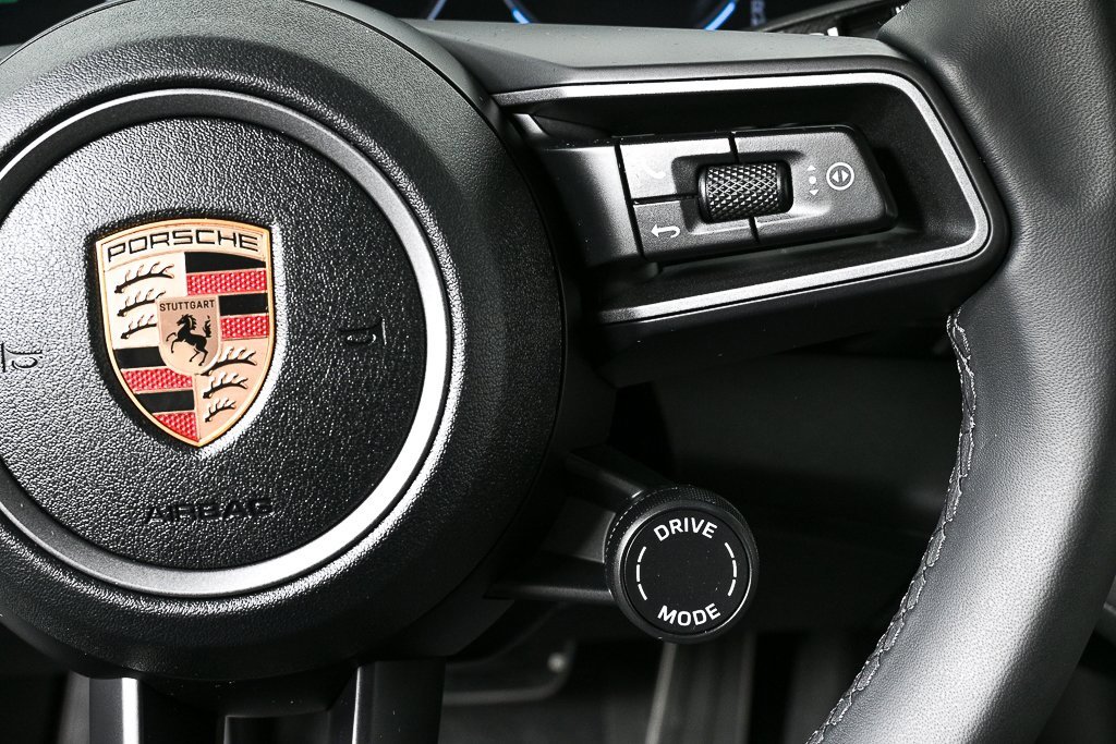 Certified 2025 Porsche Taycan image 11