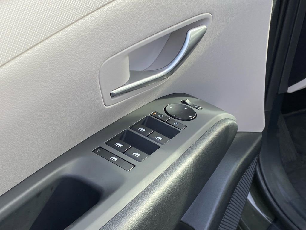 New 2026 Hyundai Tucson SEL image 9