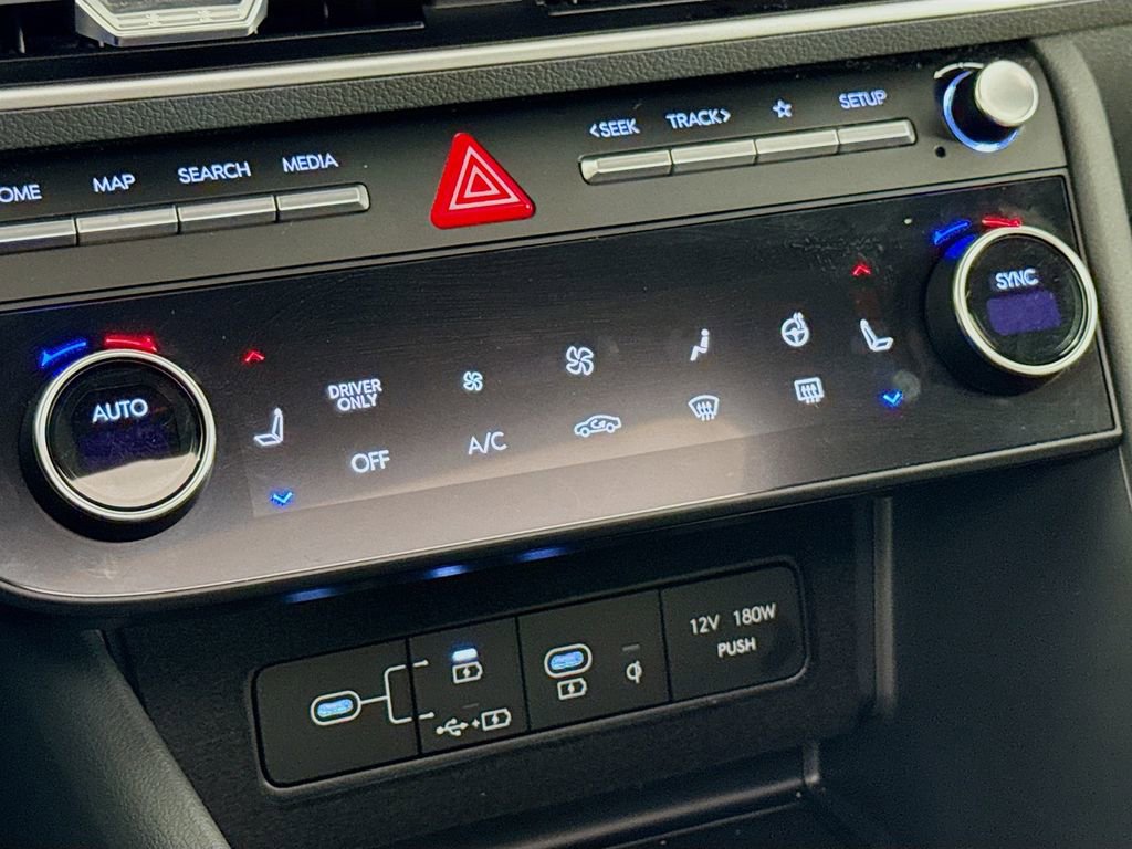 Used 2024 Hyundai Sonata Limited image 20