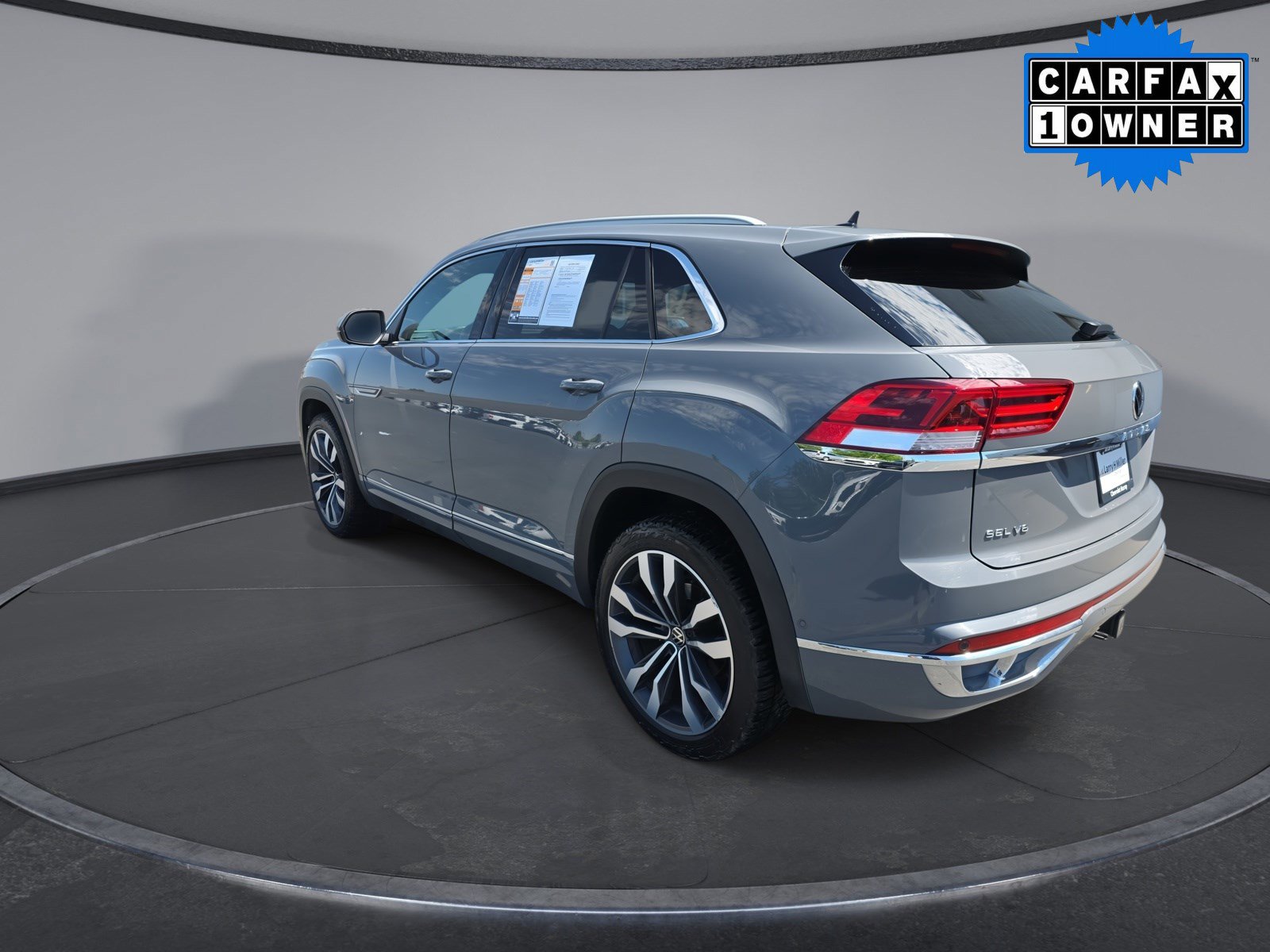 Used 2022 Volkswagen Atlas Cross Sport SEL Premium R-Line AWD/4WD image 11