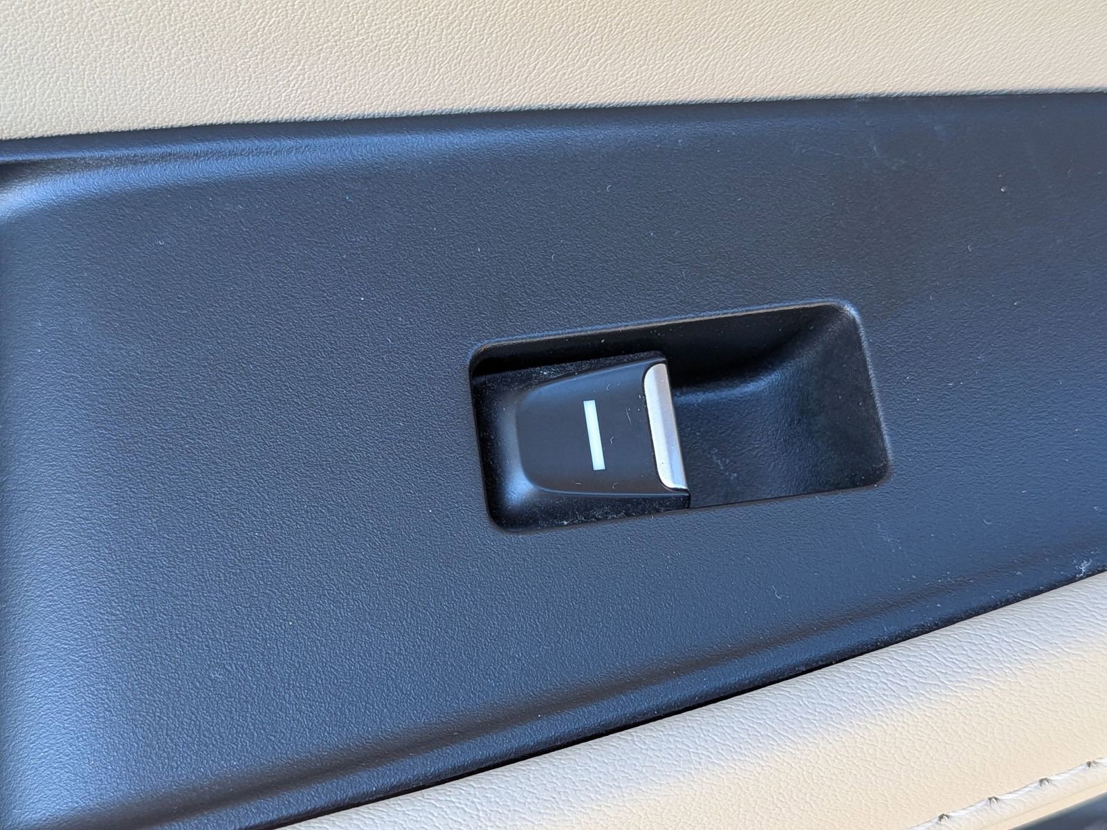 Used 2023 Acura MDX SH-AWD w/ Technology Package image 30