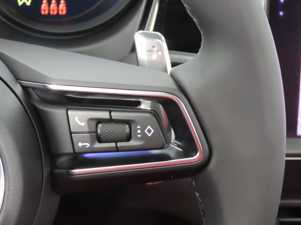 New 2026 Porsche Macan AWD/4WD image 22