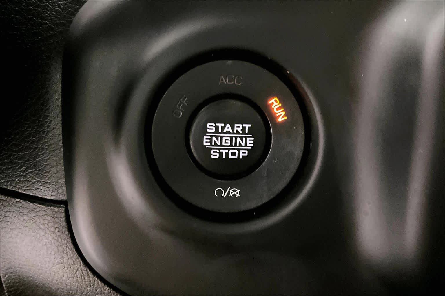 Used 2018 Jeep Wrangler Unlimited Sport S AWD/4WD image 31
