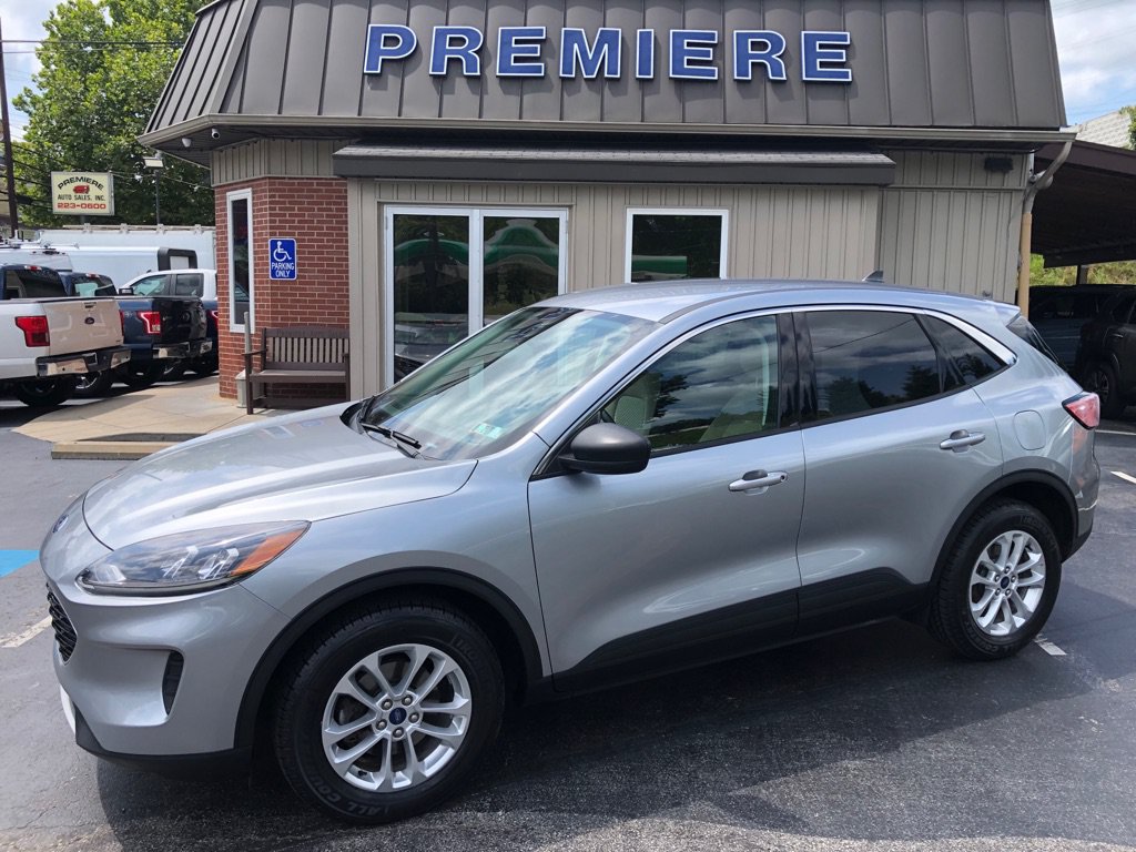 Used 2022 Ford Escape SE w/ Convenience Package AWD/4WD image 2