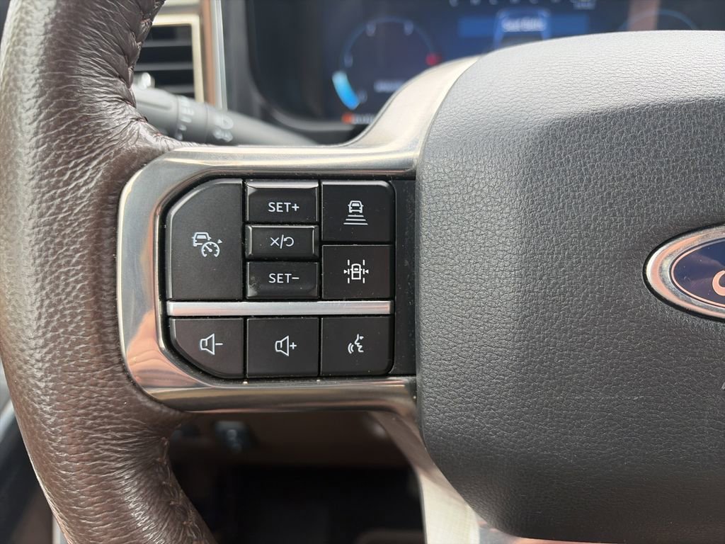 Used 2025 Ford F250 King Ranch w/ FX4 Off-Road Package image 22