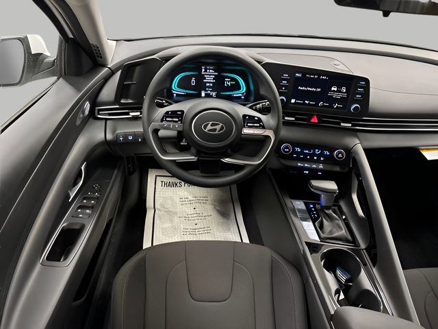 New 2026 Hyundai Elantra Blue image 13