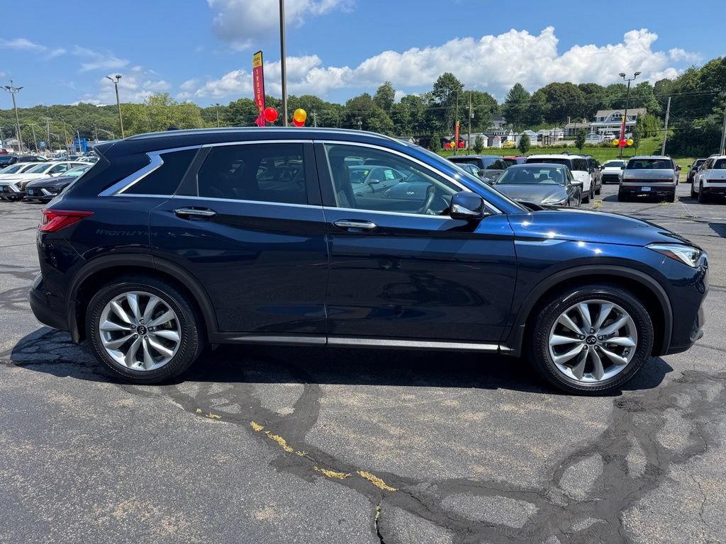 Used 2020 INFINITI QX50 Essential w/ Convenience Package FWD image 4