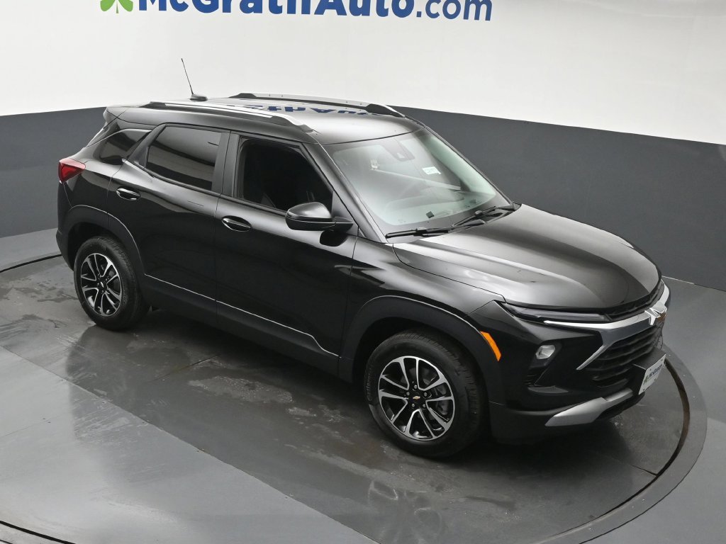 New 2026 Chevrolet TrailBlazer LT w/ Convenience Package AWD/4WD image 3