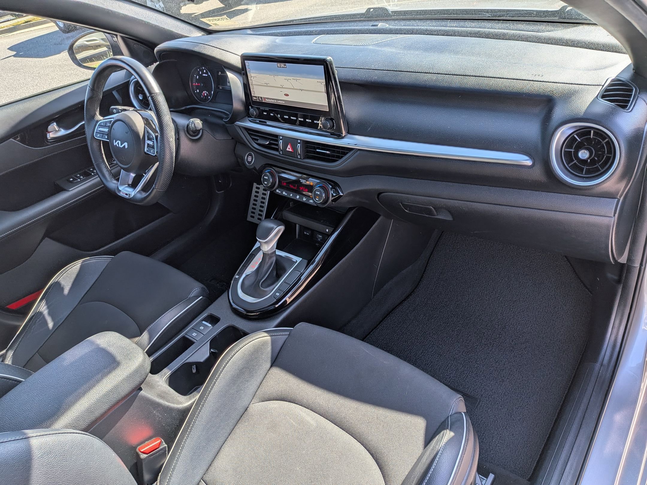 Used 2023 Kia Forte GT-Line w/ GT-Line Premium Package FWD image 39