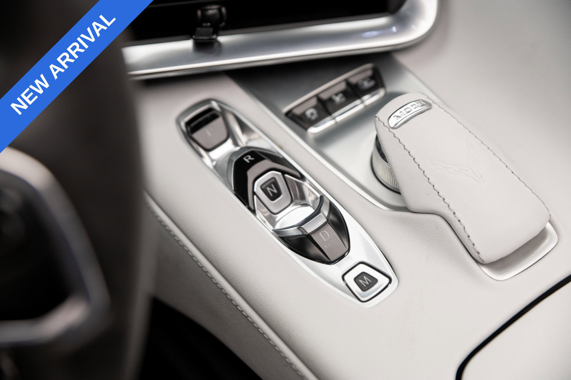Used 2020 Chevrolet Corvette Stingray Preferred Cpe w/ 2LT Preferred Equipment Group RWD image 20