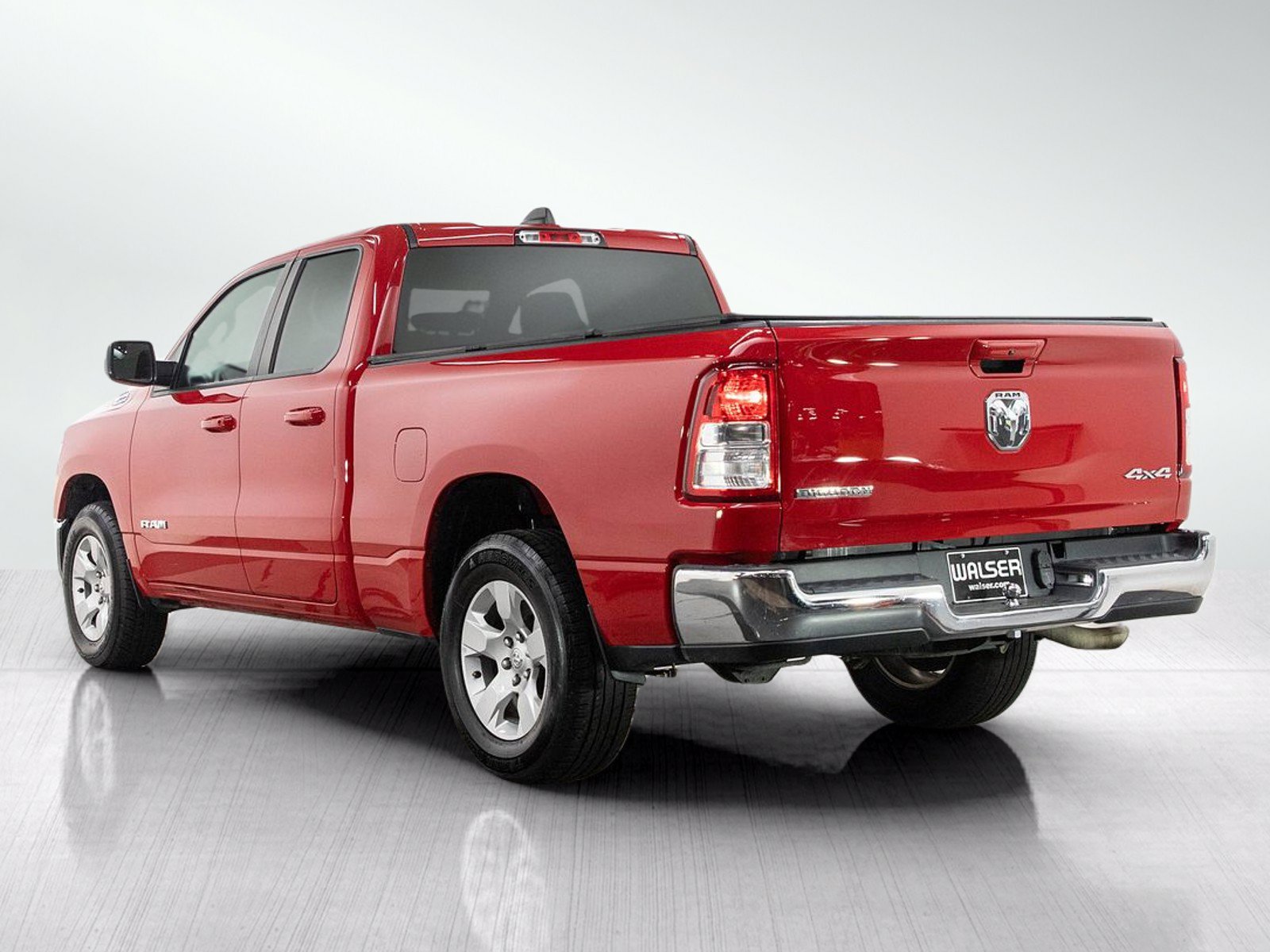 Used 2022 RAM 1500 Big Horn AWD/4WD image 3