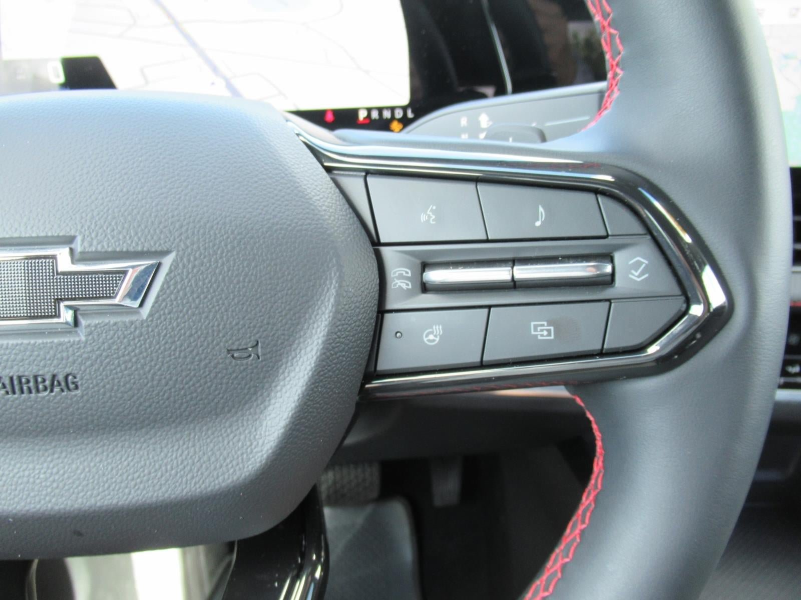 New 2026 Chevrolet Equinox RS w/ Safety and Technology Package FWD image 25