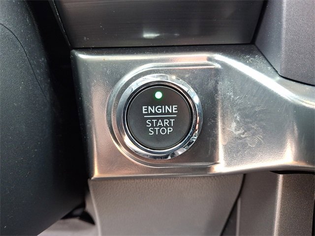 Used 2023 Ford F150 Lariat w/ Equipment Group 502A High image 24