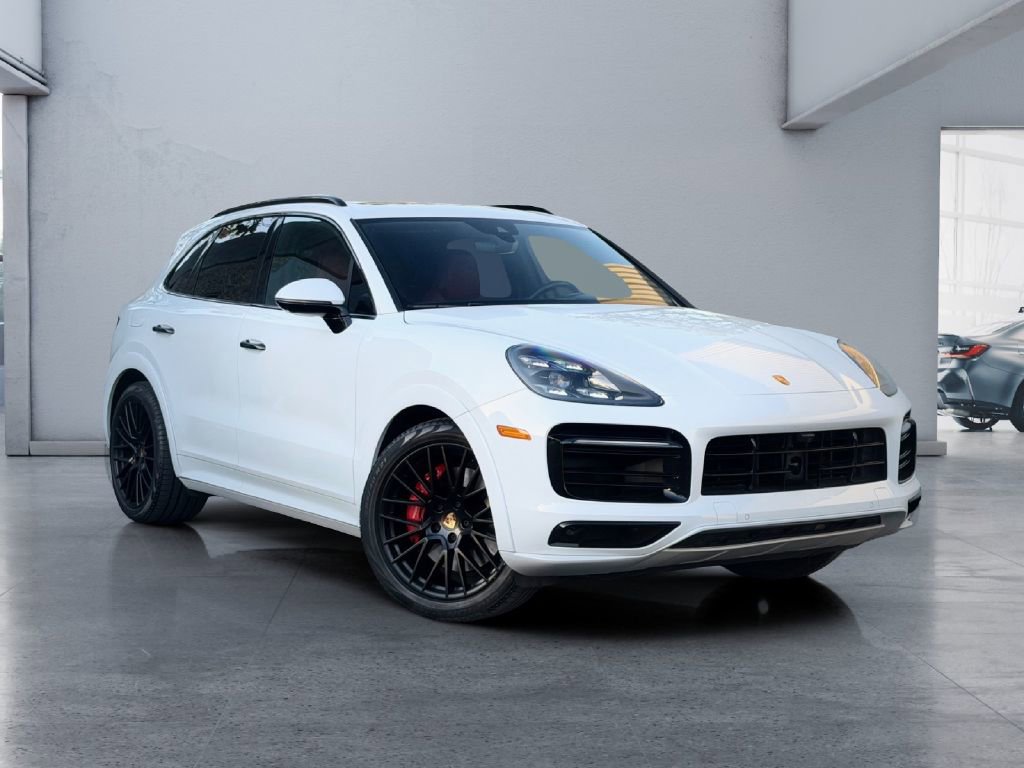 Used 2021 Porsche Cayenne GTS image 1