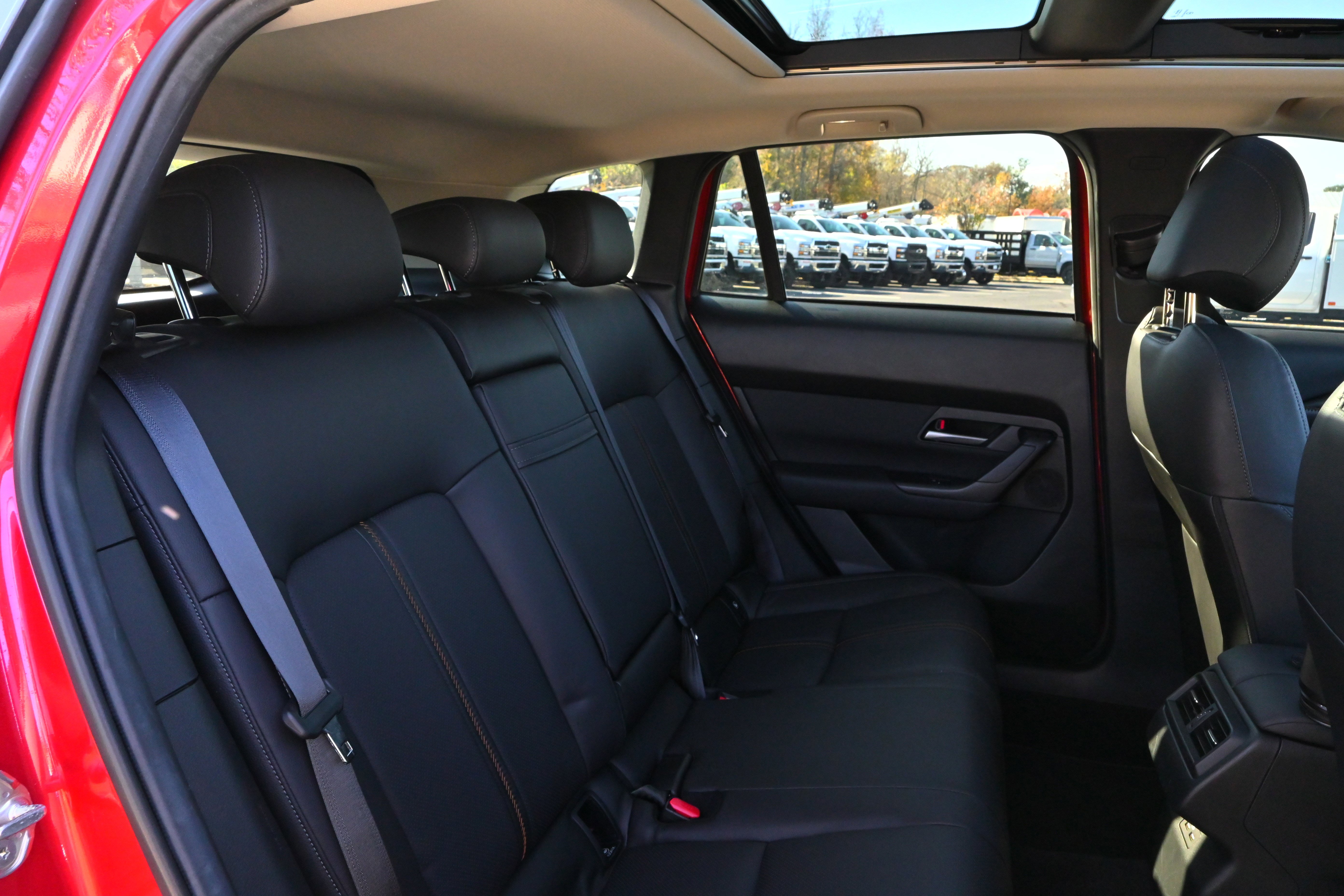 Certified 2024 MAZDA CX-50 AWD 2.5 Turbo w/ Accent Package image 11