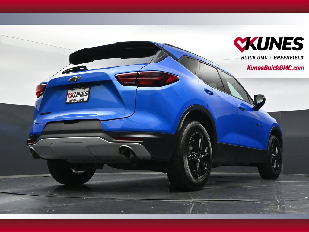Used 2024 Chevrolet Blazer LT w/ Sound & Technology Package FWD image 44