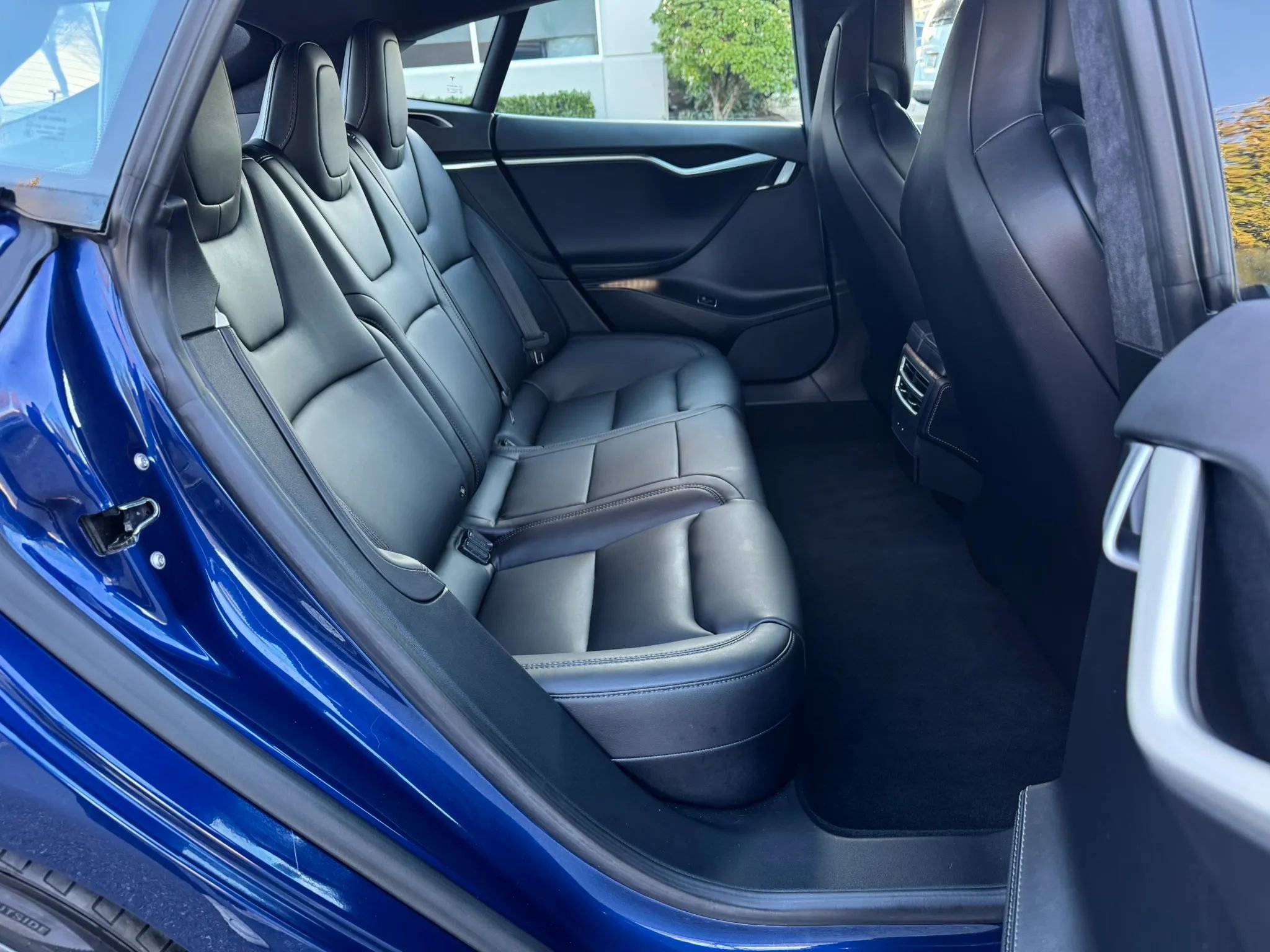 Used 2017 Tesla Model S 75D AWD/4WD image 34