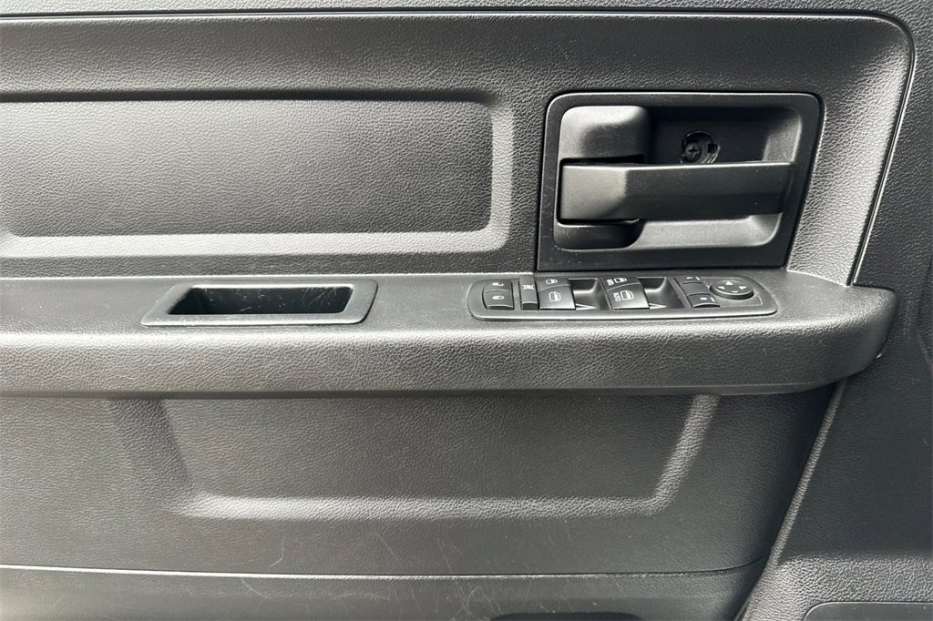 Used 2017 RAM 1500 Tradesman image 12