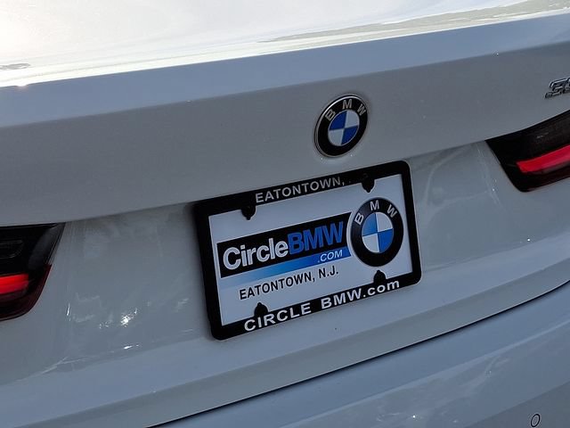 Certified 2023 BMW 330i xDrive Sedan w/ Driving Assistance Package AWD/4WD image 30
