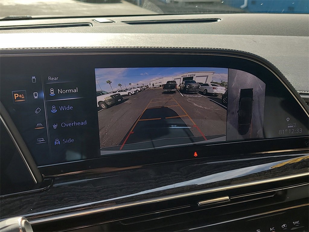 Used 2022 Cadillac Escalade ESV Premium Luxury image 25