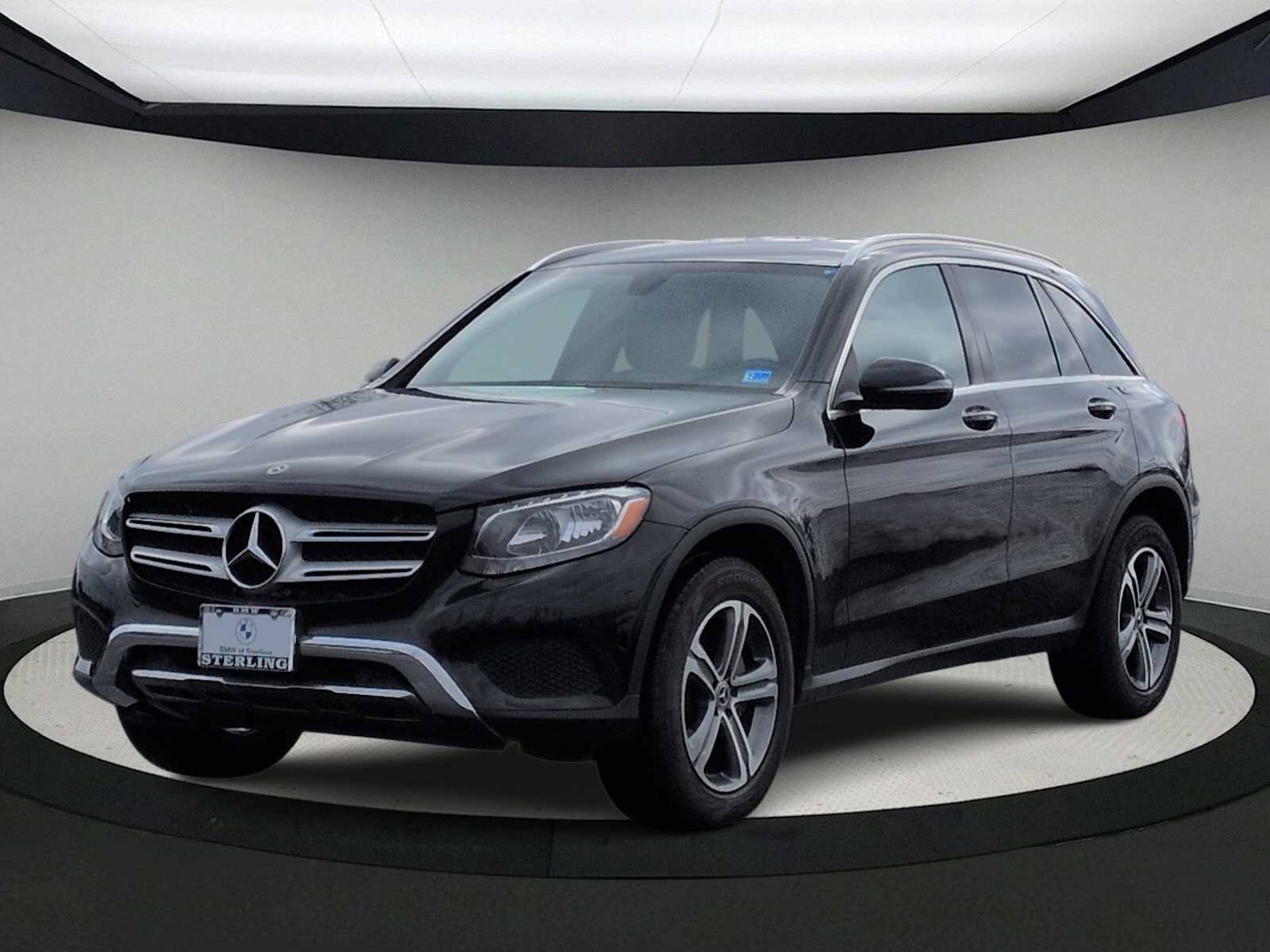Used 2019 Mercedes-Benz GLC 300 4MATIC image 4