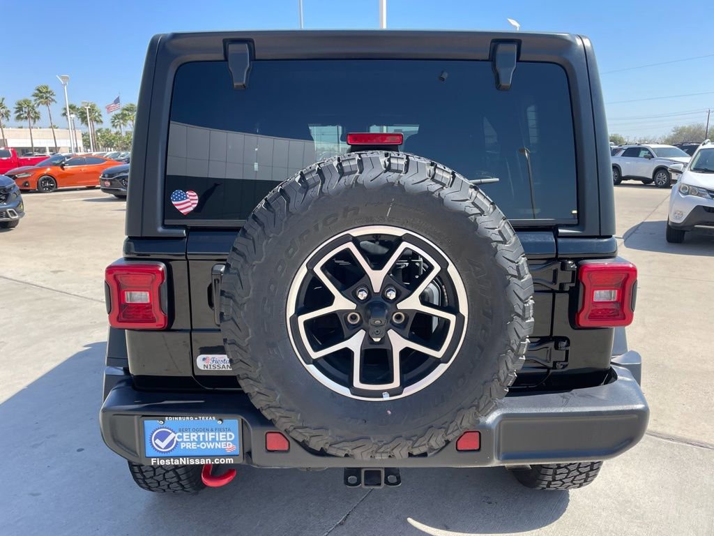 Used 2025 Jeep Wrangler Unlimited Rubicon image 4