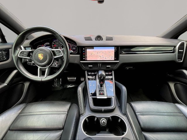 Used 2023 Porsche Cayenne S AWD/4WD image 9