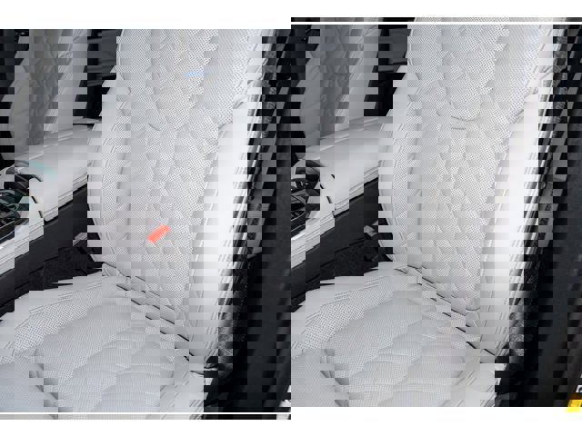 New 2026 BMW X5 xDrive50e w/ Premium Package image 59