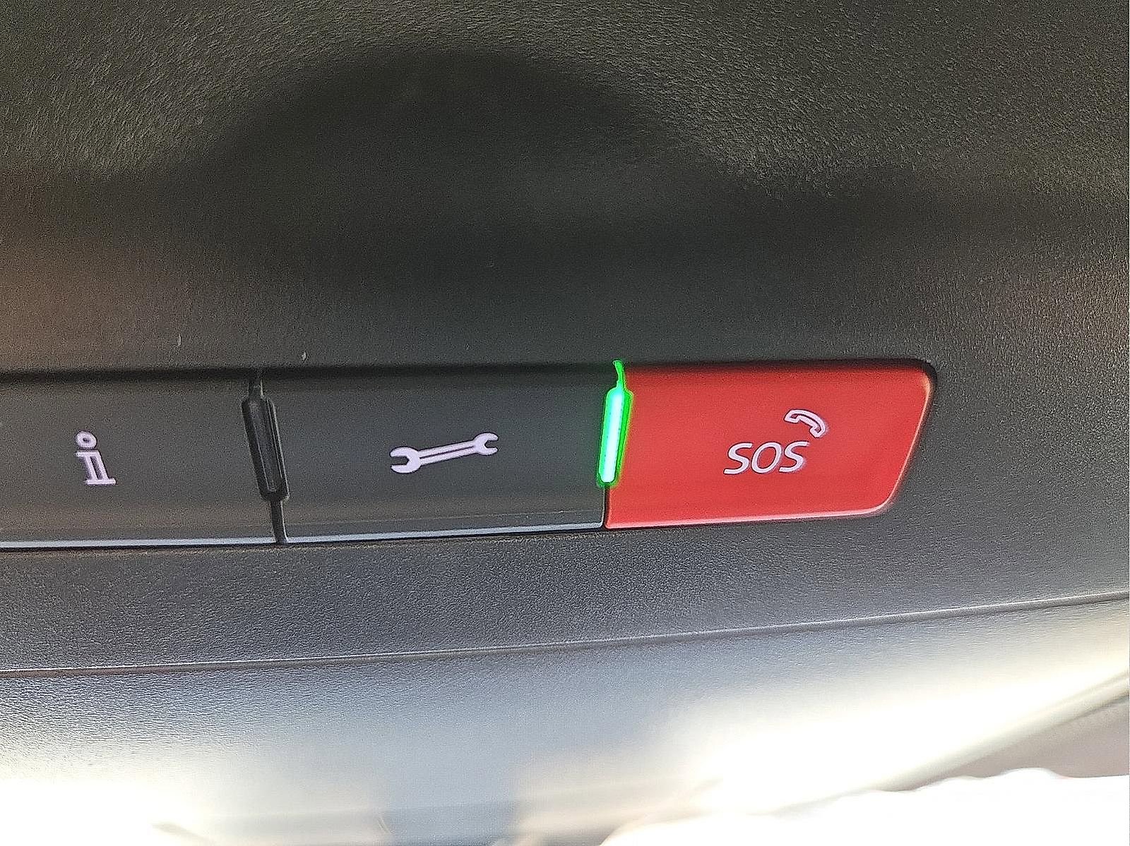 Used 2023 Volkswagen Atlas Cross Sport SEL R-Line image 22