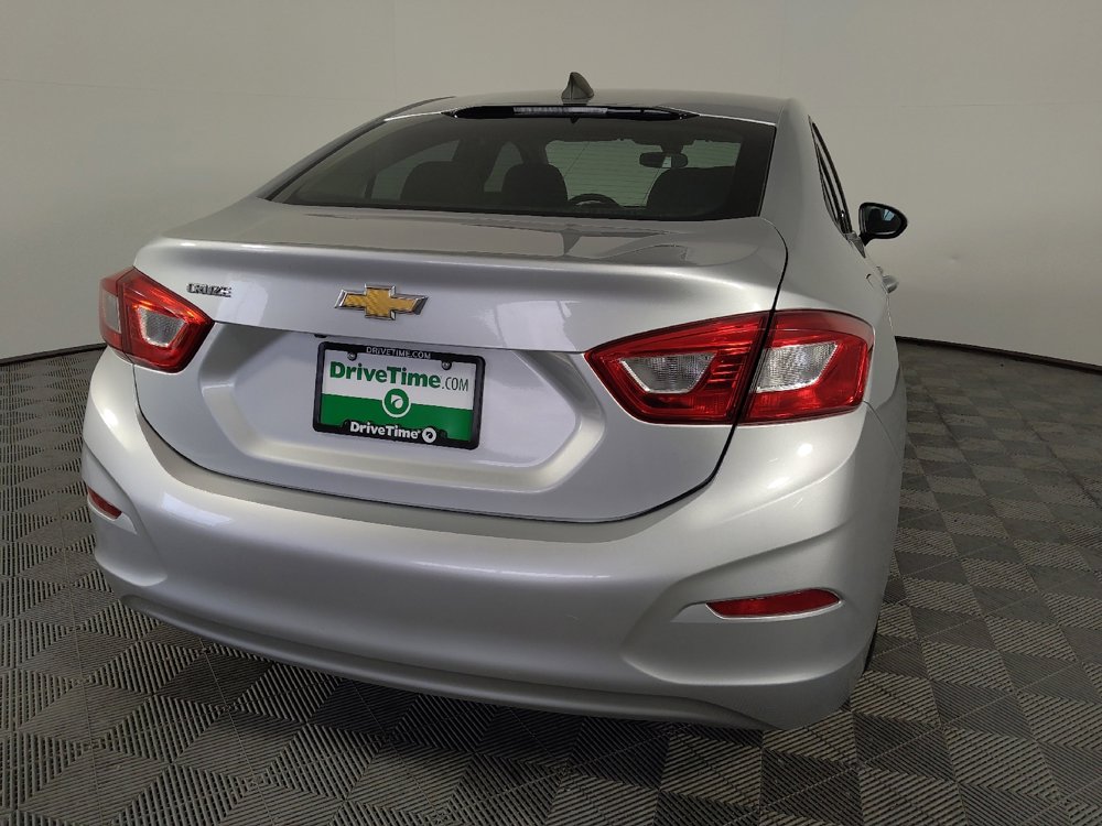 Used 2018 Chevrolet Cruze LS FWD image 7