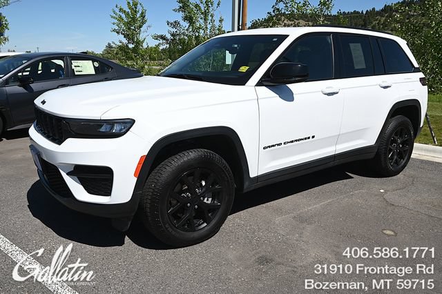 Used 2024 Jeep Grand Cherokee Altitude